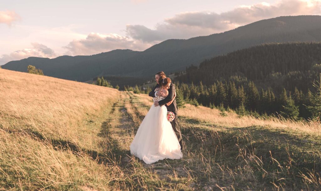 Scenic Weddings in the Colorado Mountains