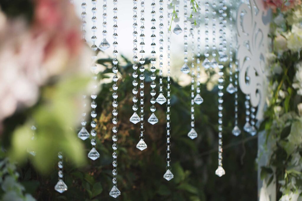 mountain wedding decor