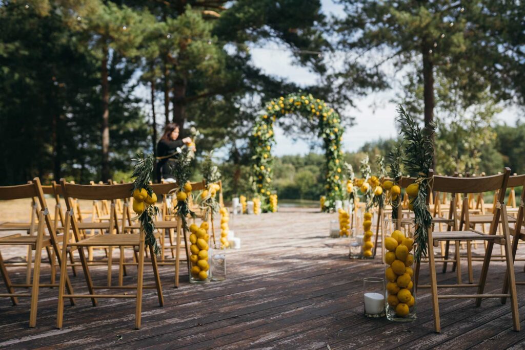 outdoor mountain weddings ceremony