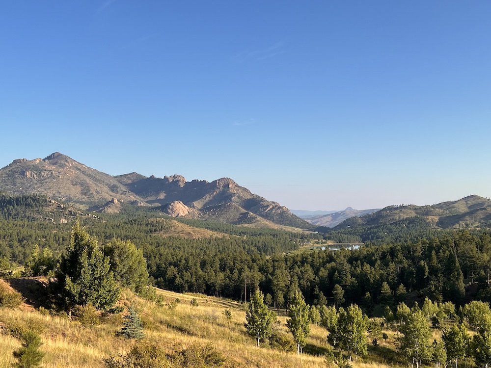 Views of thunderbutte