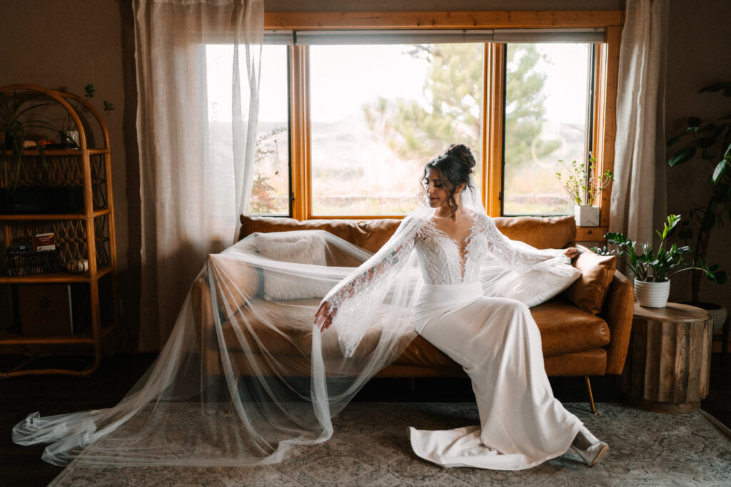 pikes peak suite bride in veil