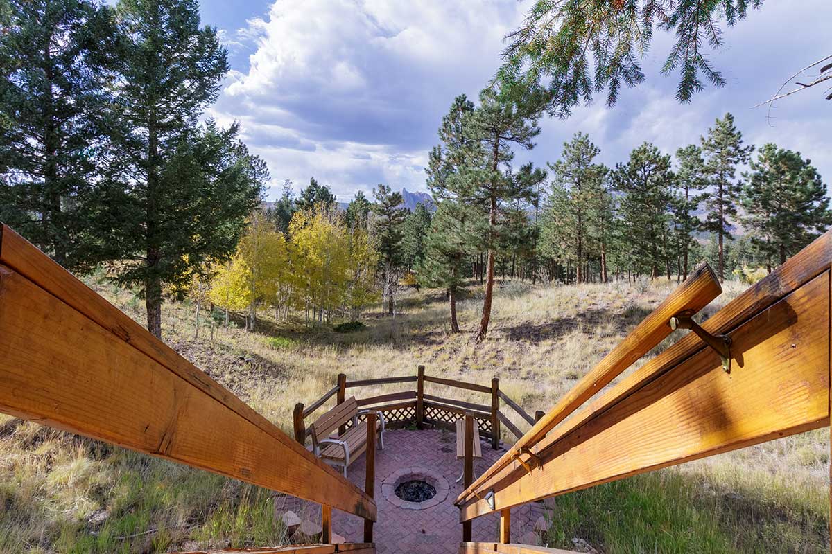 Angler-Colorado Vacation Rental Cabin that Sleeps 6