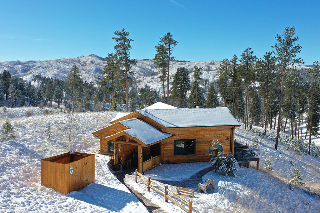 Bear Den-Winter Cabin fo Couples